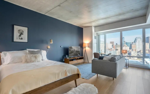 Luxurious Studio in the Seaport District
