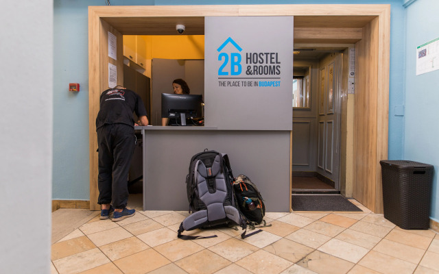 2B Hostel & Rooms