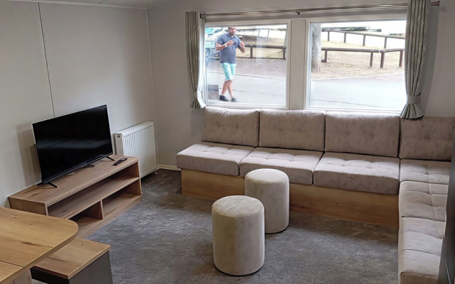 Caravan Thorness Bay Holiday Park