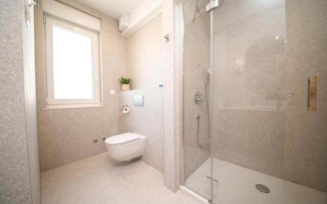 Vrsi Beautiful Apartments With Pool - A2