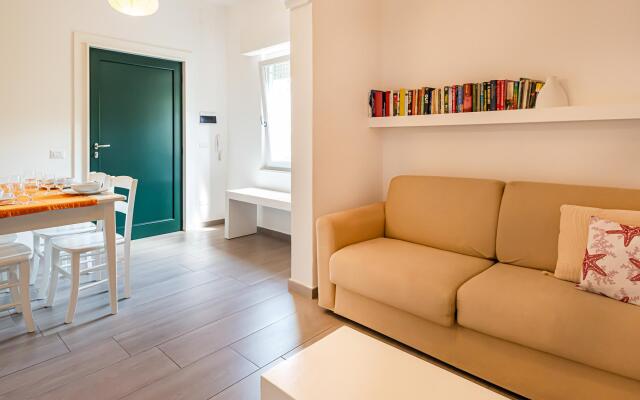Lucienne in Alghero With 1 Bedrooms and 1 Bathrooms