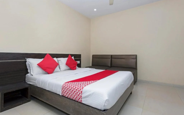 OYO 22290 Hotel Sunshine Residency