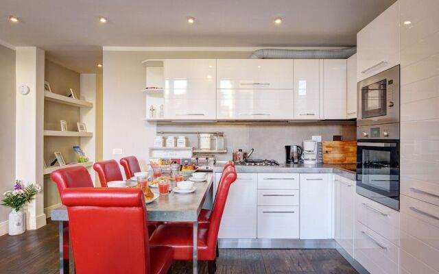 Lucrezia Apartment by Firenze Prestige