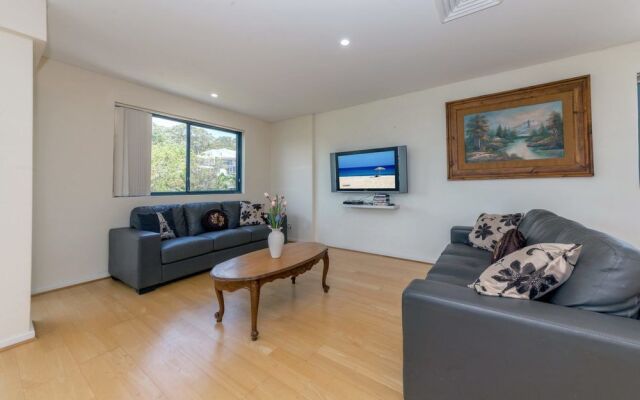 Yacaaba Terrace, Unit 9, 3 Yacaaba Street