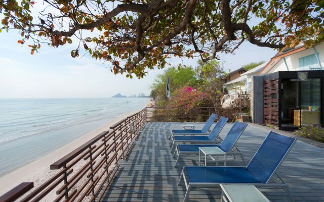 Baan Sanpleum Beachfront Condominium