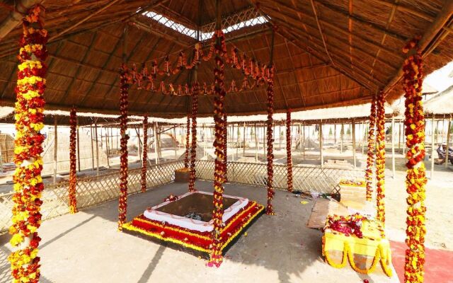 OYO 28125 Indraprasth Two Tent City