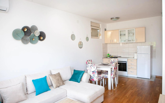 Apartments LORA Cetinjska18