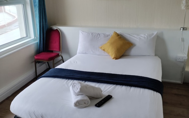 South Cliff Hotel