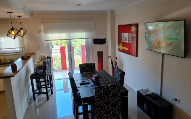 Confort Platense departamento con cochera