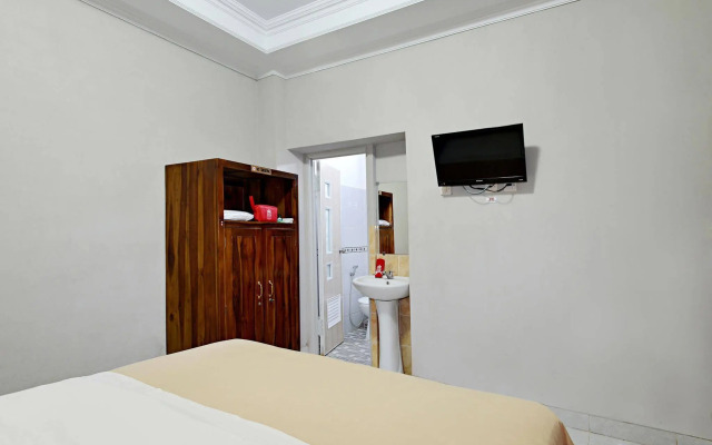 Zen Rooms Sabana Urip Sumoharjo
