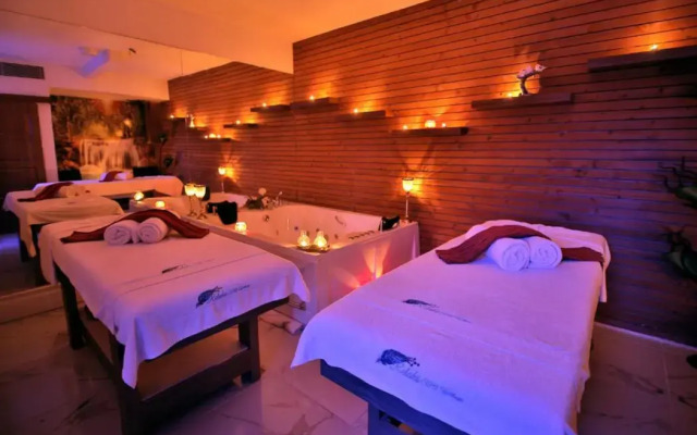 Reo Hotel & Spa