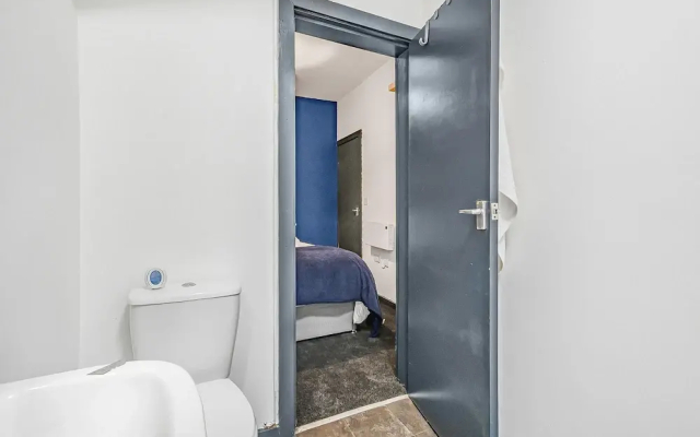 Modern 1 Bed - Near City Centre