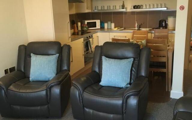 Silverhill House Apartment