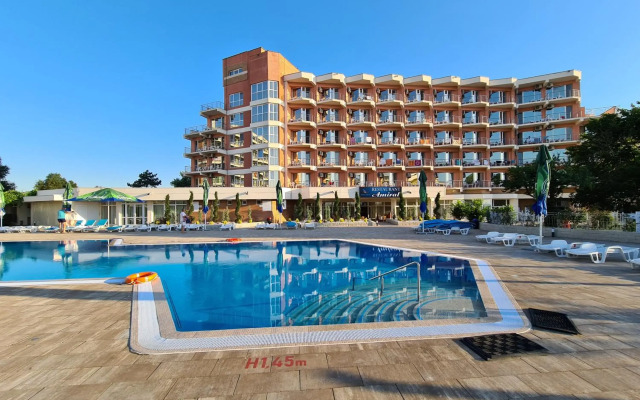 Amiral Hotel