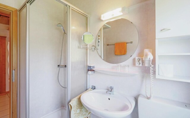 Beautiful Home in Thalfang With 4 Bedrooms