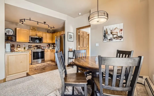 5959 Hidden River Lodge 2 Bedroom Condo