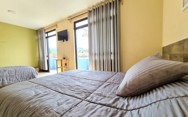 Hotel Galaxia