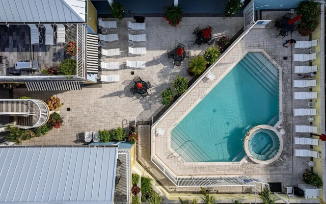 Harbour House 215