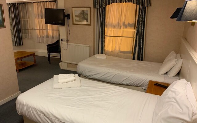 Yelf's Hotel
