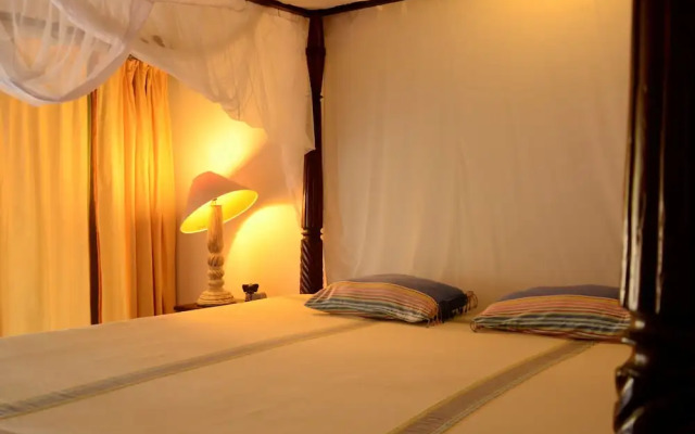 Kirathimo Explorers Oasis Diani - Hostel