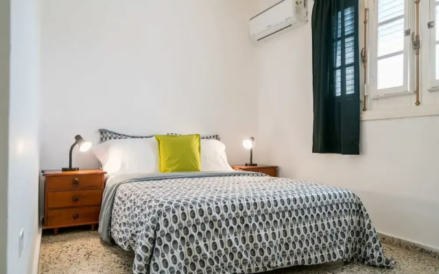 Ocean Breeze & Suites