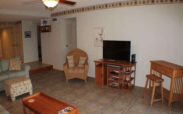 Summerhouse 228 2 Bedroom Condo by RedAwning