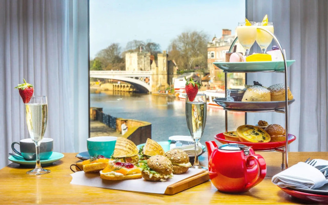 Radisson Hotel York