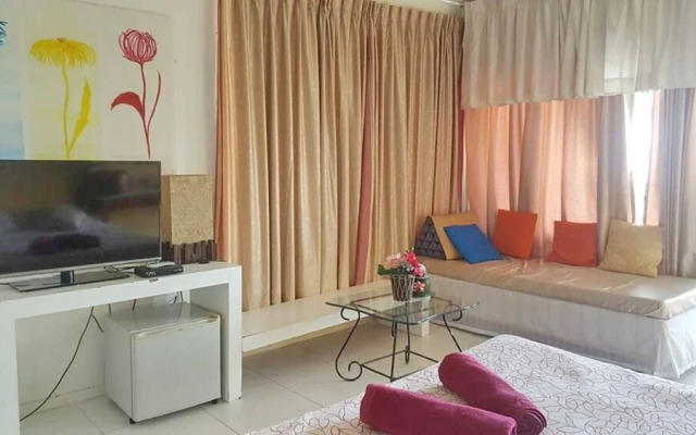 Dharakiri Resort