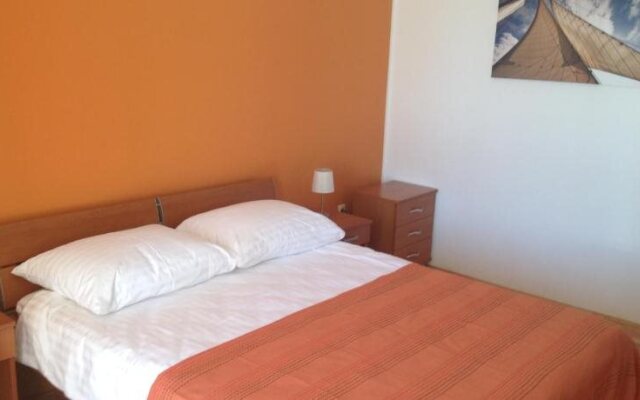 Apartments Ana Sukosan