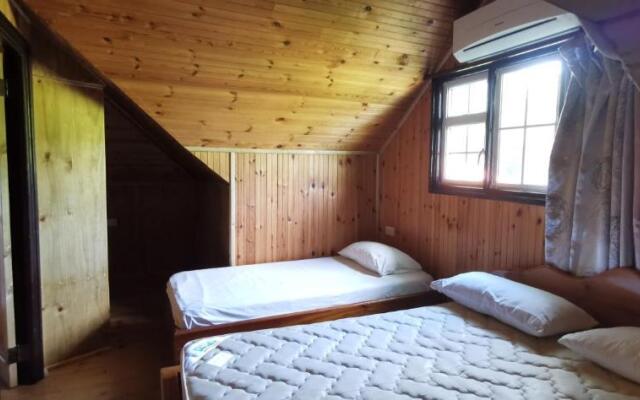 CHEZ MARVA Grande Villa Corossol 3 à 12 personnes