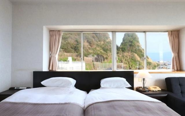 Shiosai Resort Kamogawa – Guest Rooms – Kamogawa