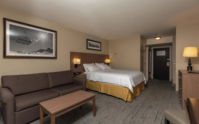 Holiday Inn Express and Suites Tremblant by IHG
