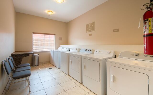 Candlewood Suites LONGVIEW by IHG