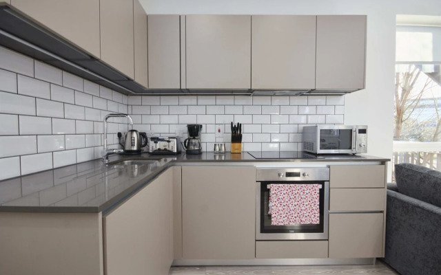 Luxury Central Stevenage Apartment