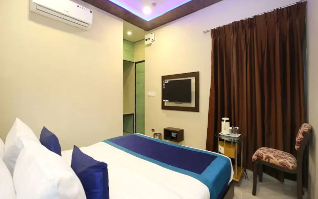 Capital O 9822 Hotel Seven