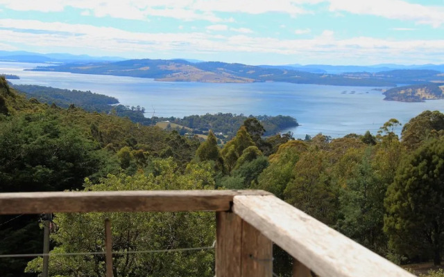 Peppermint Ridge Retreat