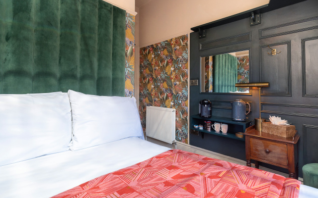 Clementine's Guest House