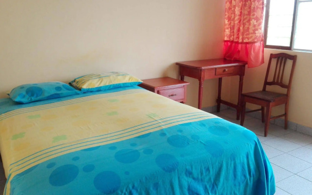 Hostal Colibri