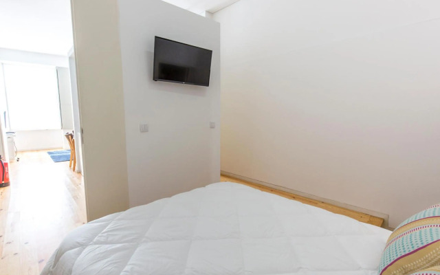 Downtown Porto Bonfim Studio Apt