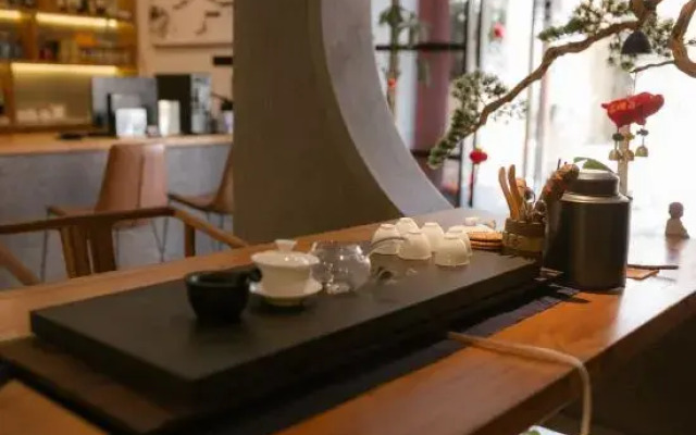 Yin Theme Hot Spring Villa Inn