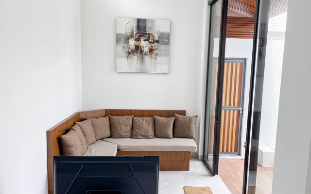 The Lavana De Mello Villa Seminyak (1 Bedroom Villa with Private Pool) – Guest Rooms – Kerobokan Kelod