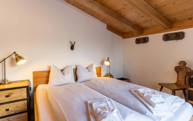 Edelweiss Promenada Penthouse – Guest Rooms – Flims
