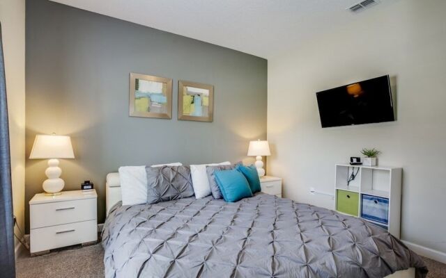 1592slice 5 Bedroom Townhouse