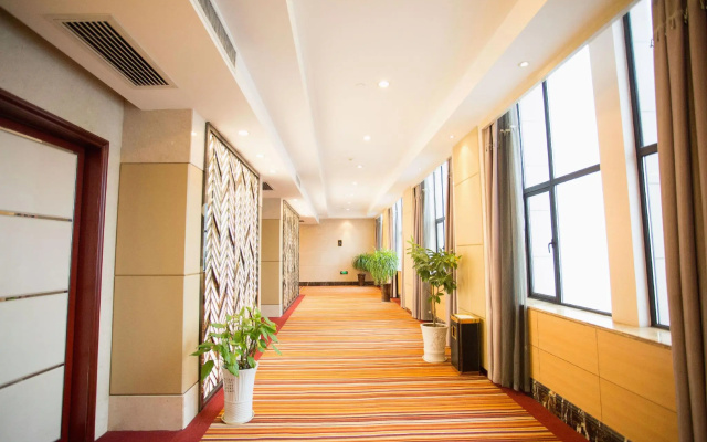 Guomao Hotel