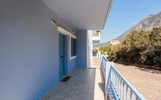 Seaview Getaway With Pool Panoramic Views