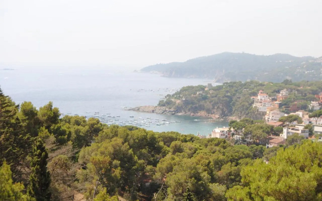 319 - Apart. Estoril