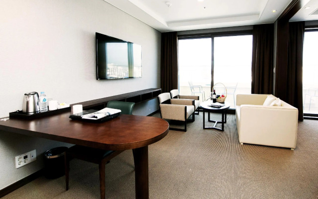 M-Stay Hotel Jeju