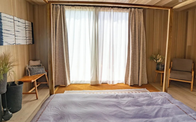 Elephant Lodge