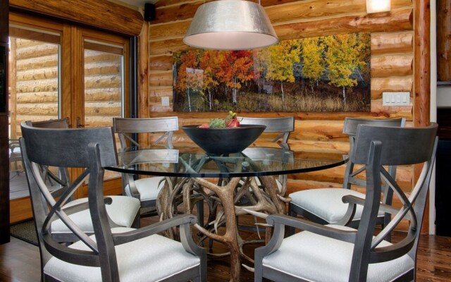 Abode at Dragonfly Lodge Home