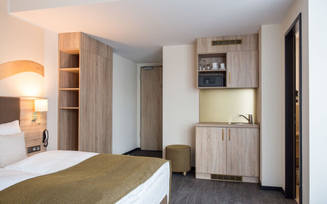 STAY! Hotel Boardinghouse